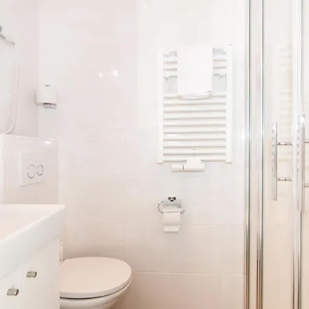 Restaurant - Cafe - Hassler Konukevi Berg im Drautal