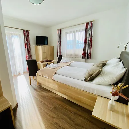 Konukevi Restaurant - Cafe - Hassler 3*