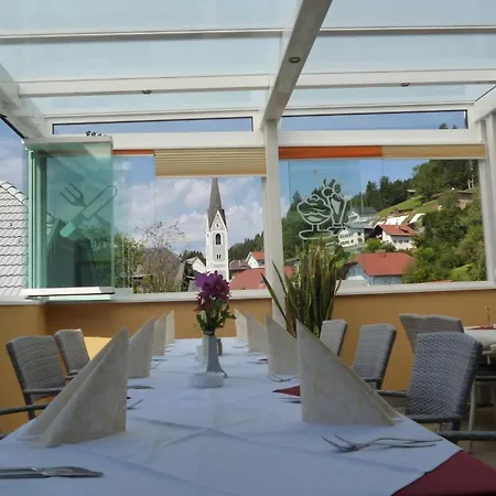 Restaurant - Cafe - Hassler